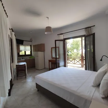 Para Thin Alos Inn Neos Marmaras Exterior photo