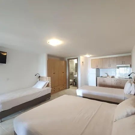 Para Thin Alos Inn Neos Marmaras Exterior photo