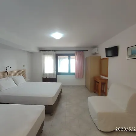 Para Thin Alos Inn Neos Marmaras Exterior photo