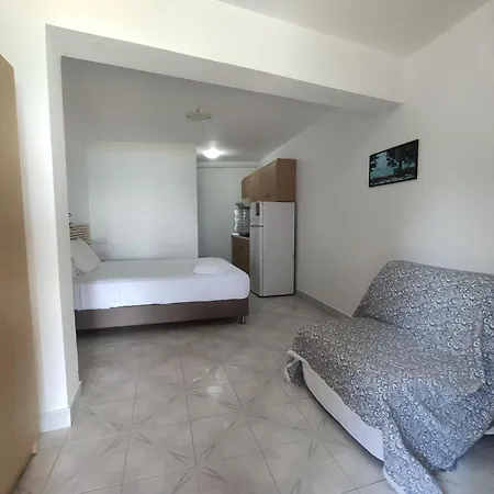 Para Thin Alos Inn Neos Marmaras Exterior photo