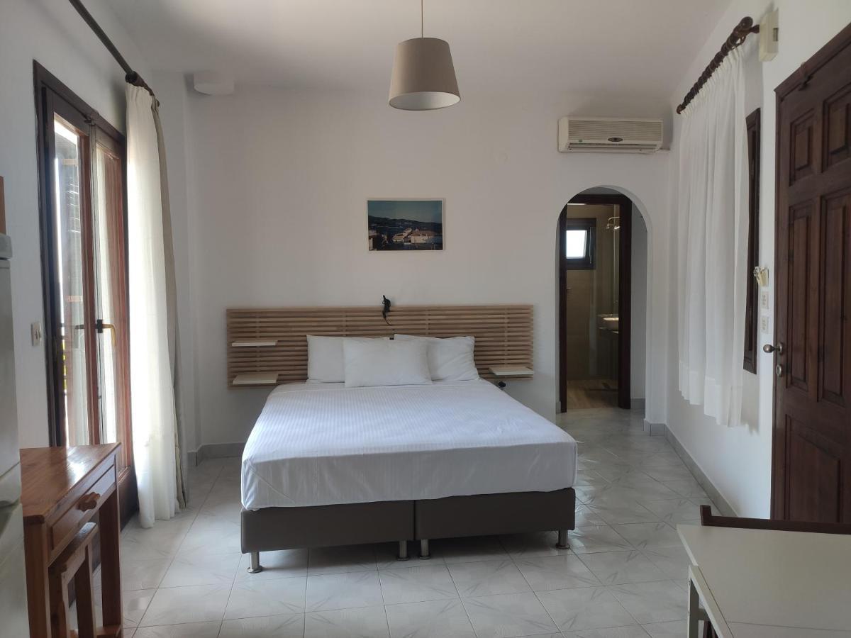 Thin Alos Apartment