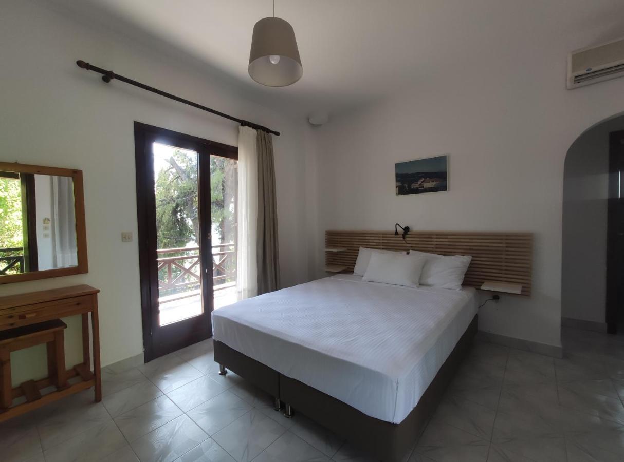 Thin Alos Apartment