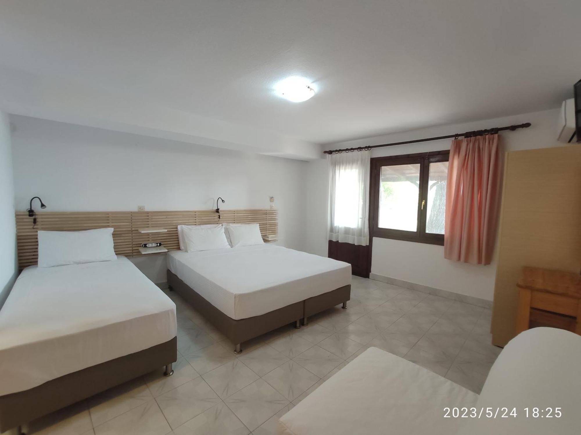 Thin Alos Apartment