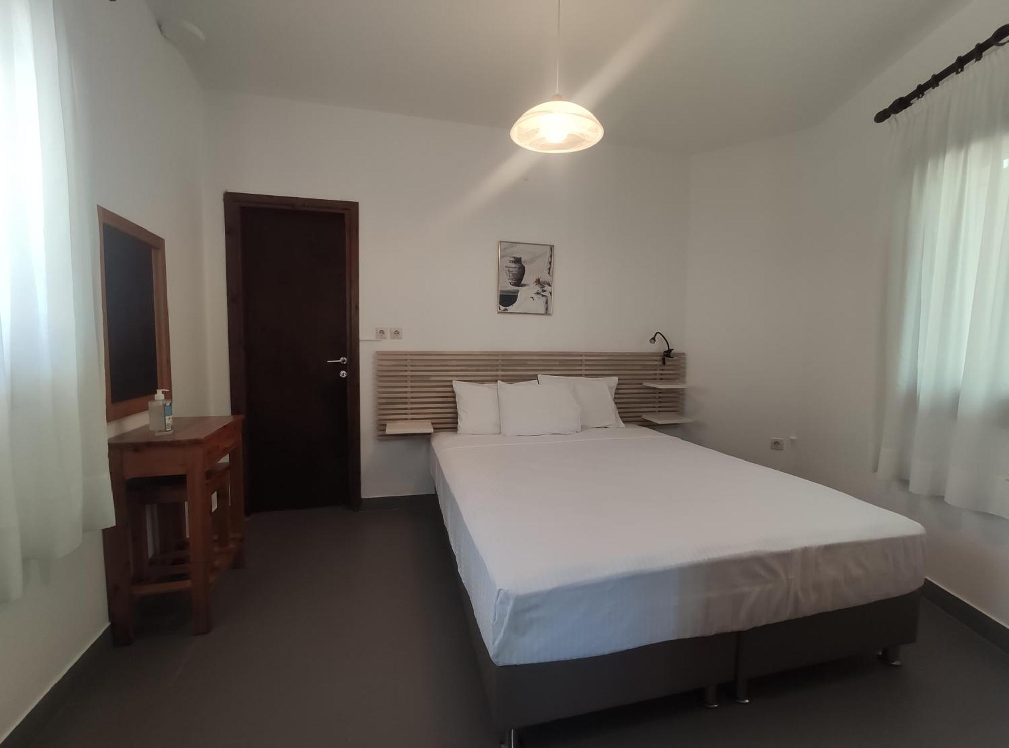 Thin Alos Apartment