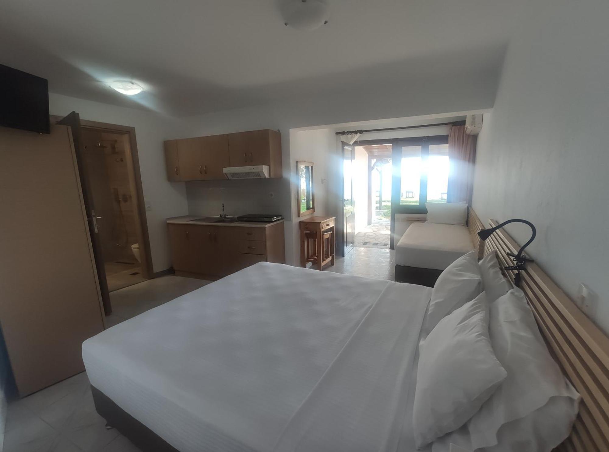 Apartment Thin Alos