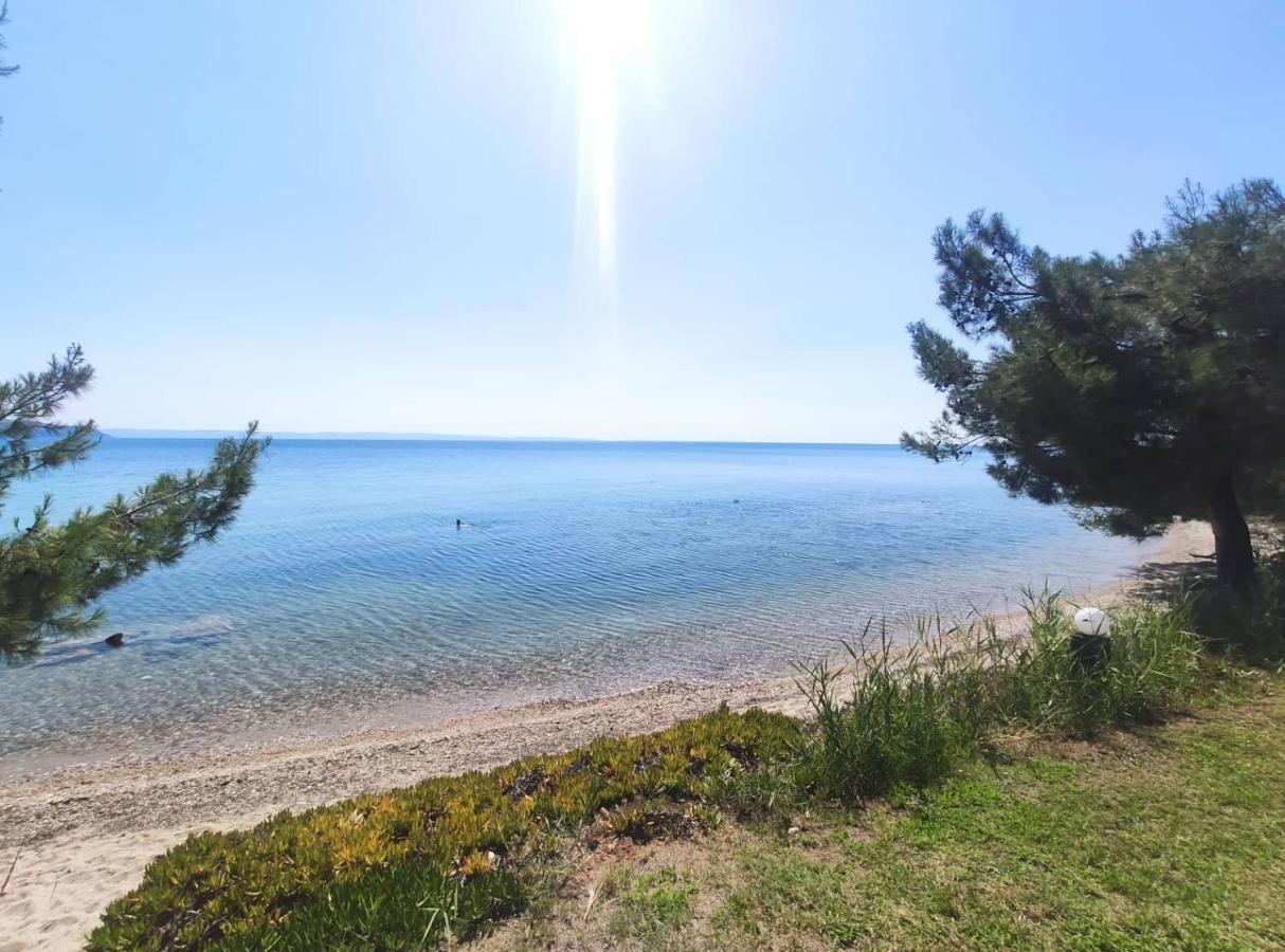 Thin Alos Apartment Neos Marmaras